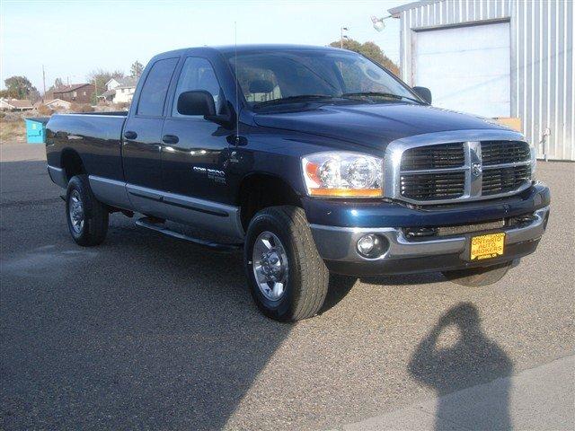 Dodge Ram 2500 2006 photo 3