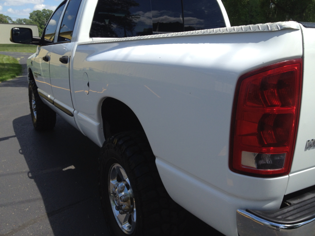 Dodge Ram 2500 2006 photo 27