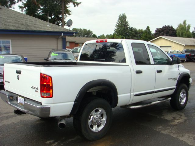 Dodge Ram 2500 2006 photo 3