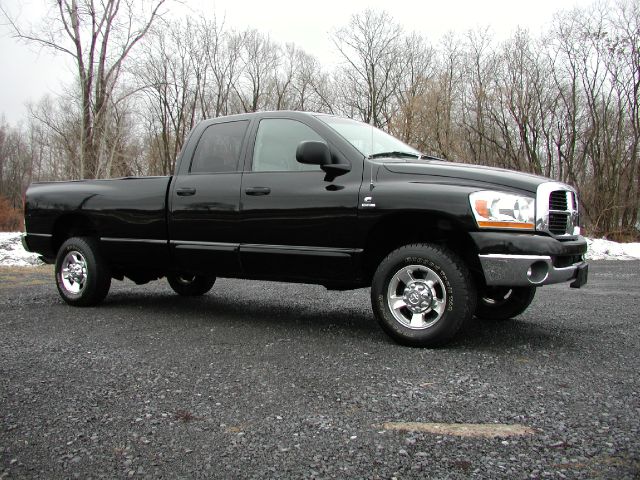 Dodge Ram 2500 2006 photo 3