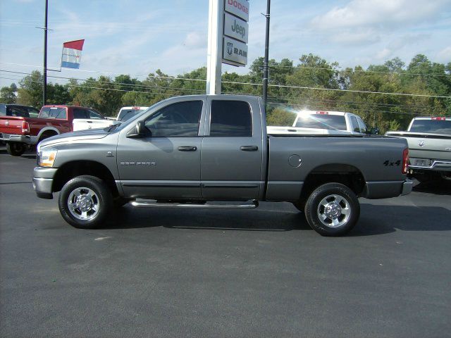 Dodge Ram 2500 2006 photo 3