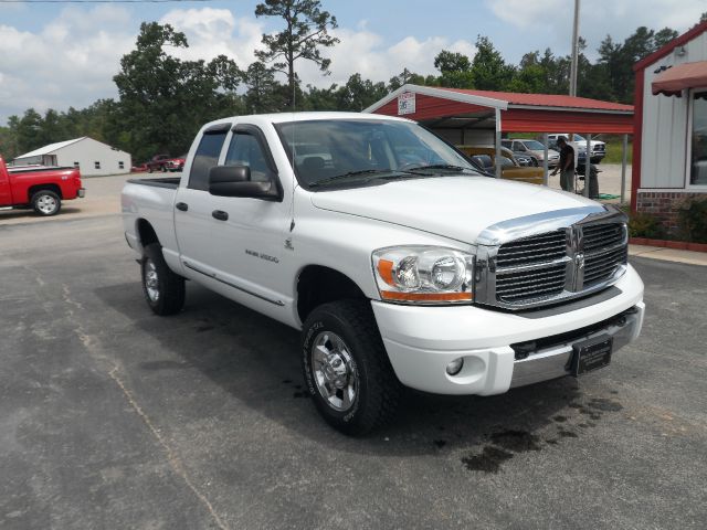 Dodge Ram 2500 4d Wagon AWD Pickup Truck