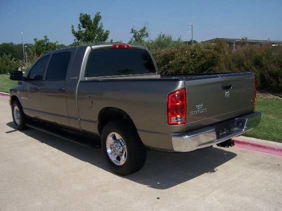 Dodge Ram 2500 2006 photo 3