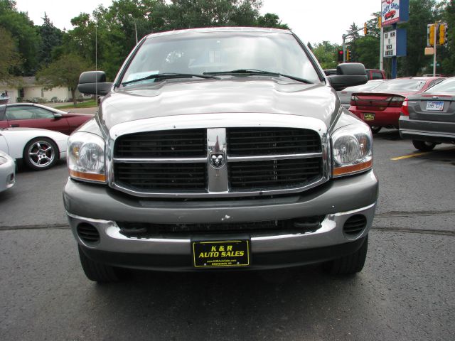 Dodge Ram 2500 2006 photo 2