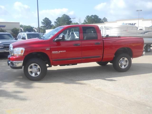 Dodge Ram 2500 2006 photo 4