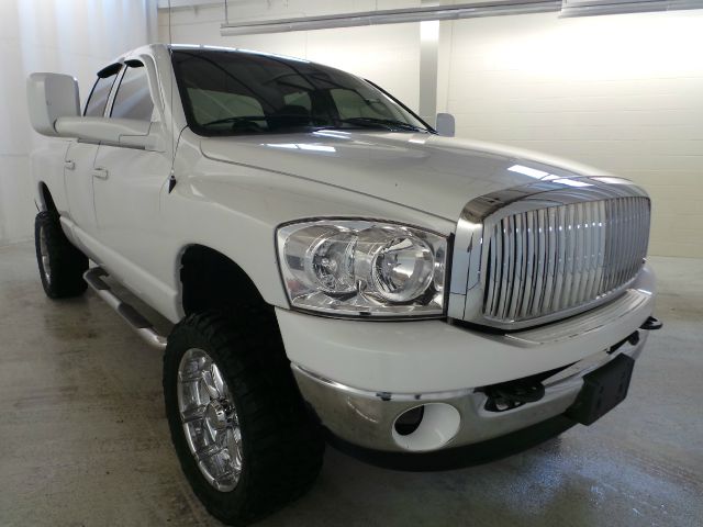 Dodge Ram 2500 2006 photo 4