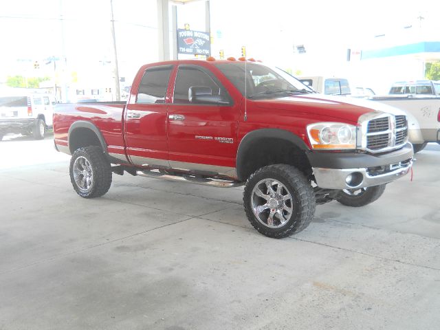 Dodge Ram 2500 2006 photo 3