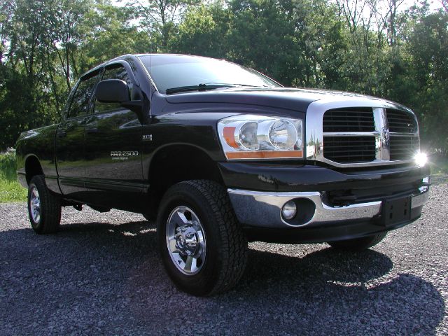 Dodge Ram 2500 2006 photo 26