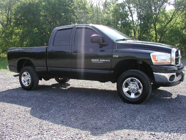 Dodge Ram 2500 2006 photo 27