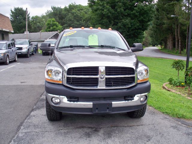 Dodge Ram 2500 2006 photo 1