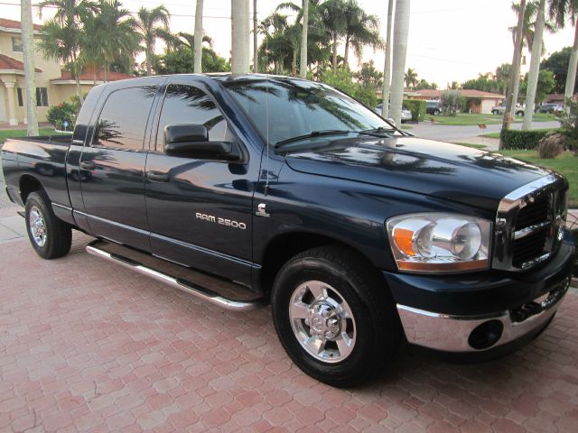 Dodge Ram 2500 2006 photo 1