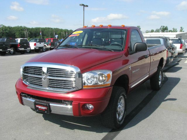 Dodge Ram 2500 4dr Touring Pickup Truck