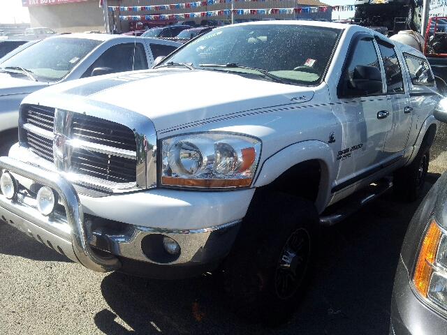 Dodge Ram 2500 2006 photo 3