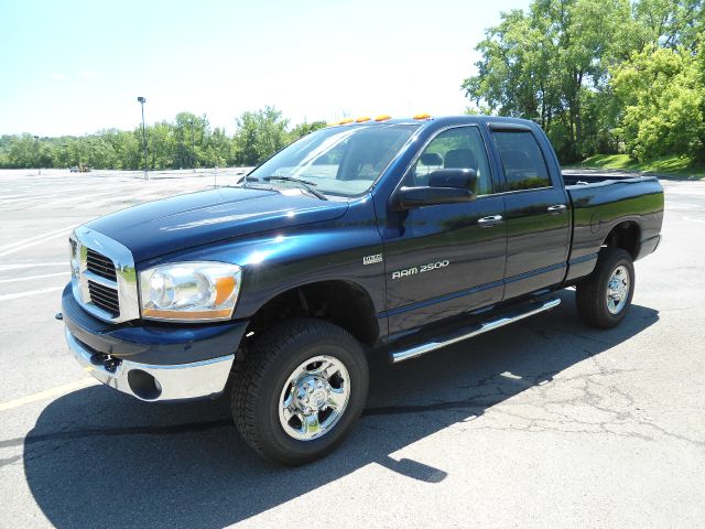 Dodge Ram 2500 2006 photo 4