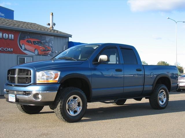 Dodge Ram 2500 SLT Pickup