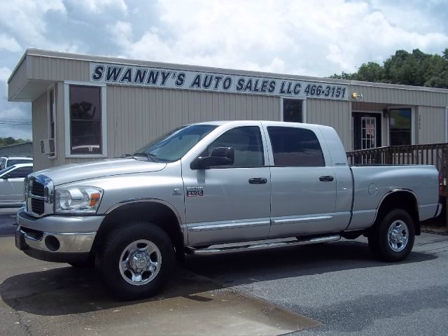 Dodge Ram 2500 3500 SLT Crew LB Dually DSL Pickup Truck