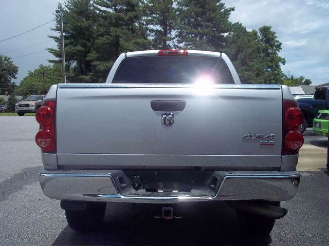 Dodge Ram 2500 2007 photo 2