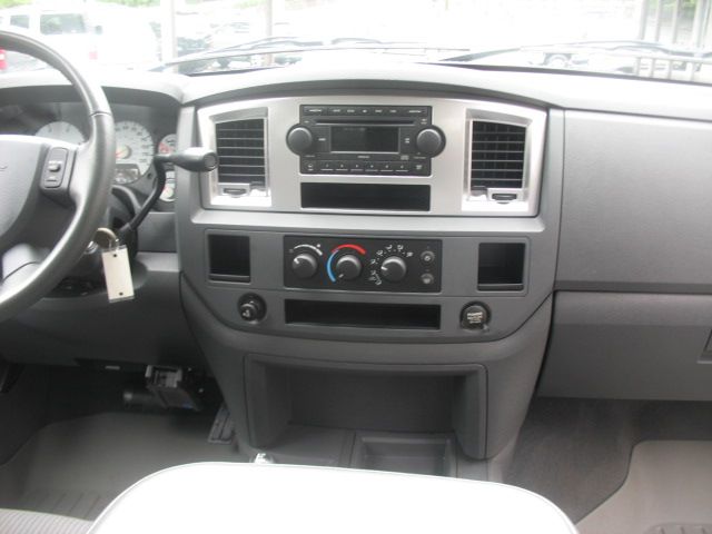 Dodge Ram 2500 2007 photo 11