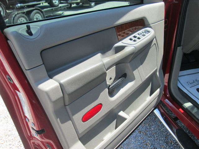 Dodge Ram 2500 2007 photo 13