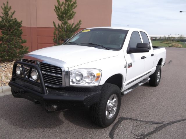 Dodge Ram 2500 4d Wagon AWD Pickup Truck