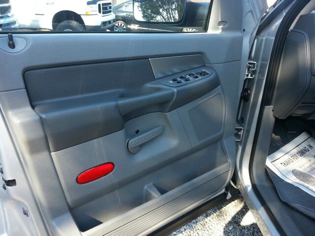 Dodge Ram 2500 2007 photo 21