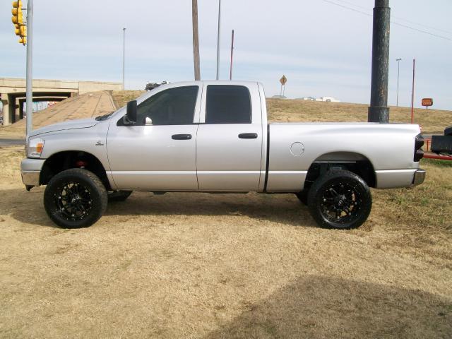 Dodge Ram 2500 2007 photo 2