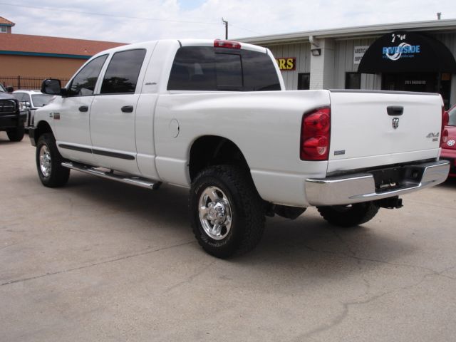 Dodge Ram 2500 3500 SLT Crew LB Dually DSL Pickup Truck