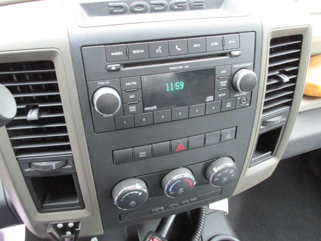 Dodge Ram 2500 2010 photo 13