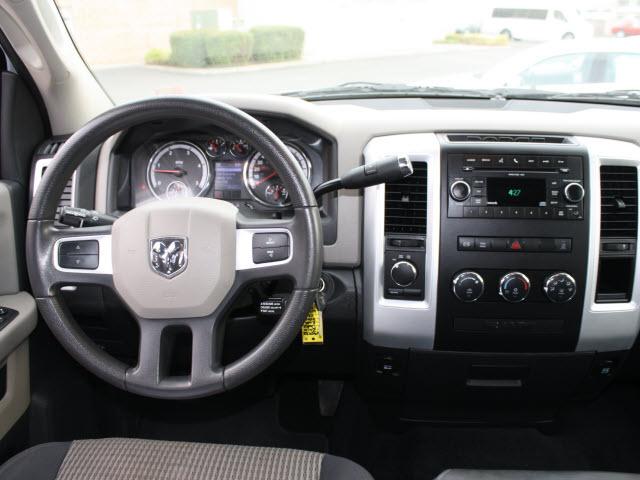 Dodge Ram 2500 2010 photo 4