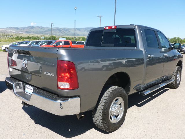 Dodge Ram 2500 2010 photo 2