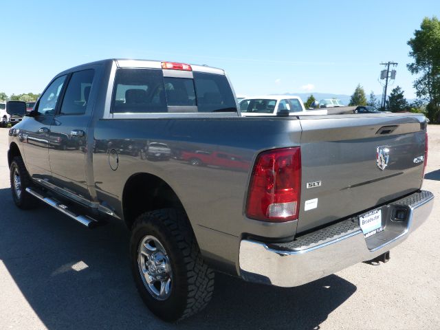 Dodge Ram 2500 2010 photo 3