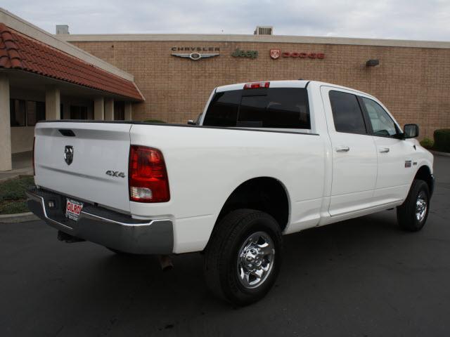 Dodge Ram 2500 2010 photo 2