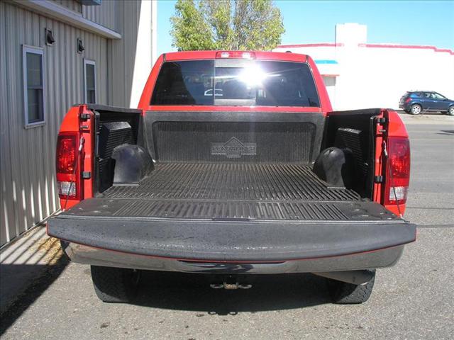 Dodge Ram 2500 SLT Pickup