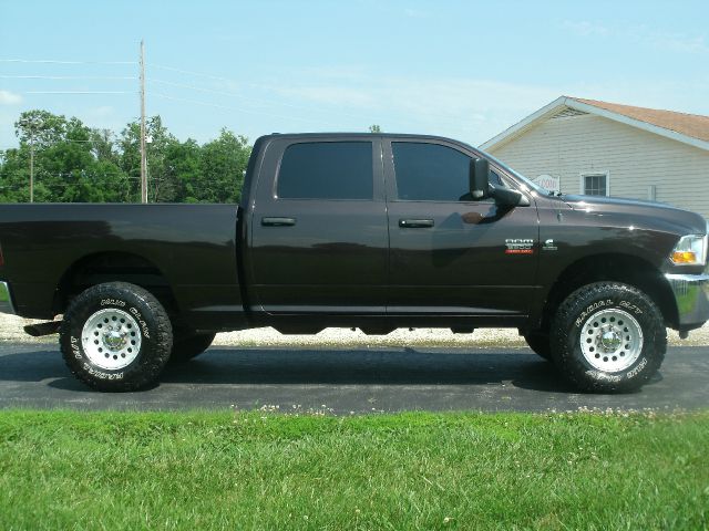 Dodge Ram 2500 2010 photo 3