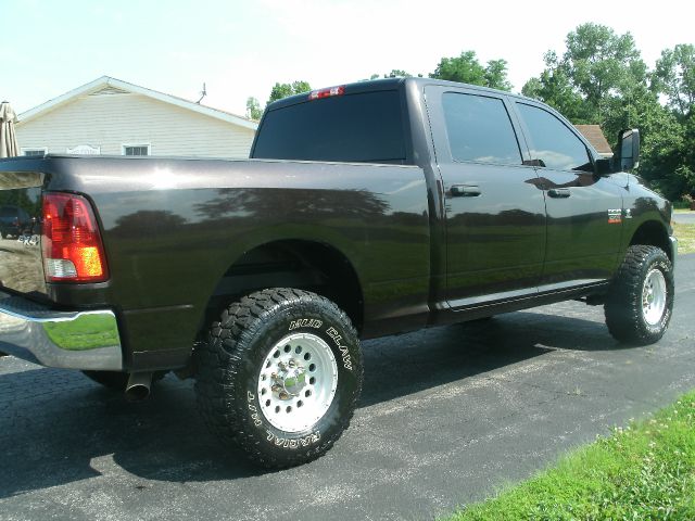 Dodge Ram 2500 2010 photo 4