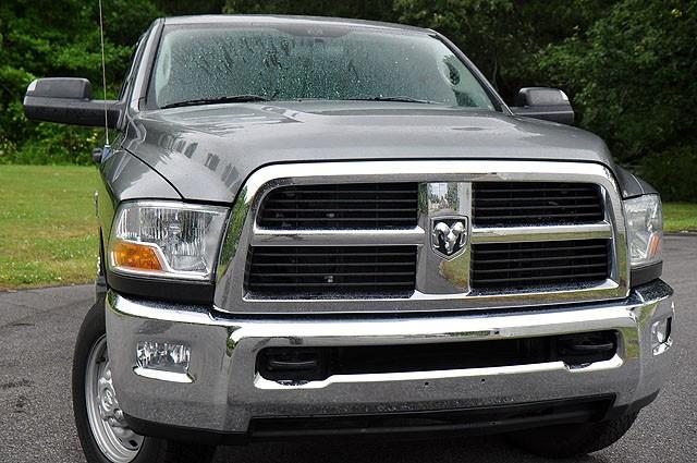 Dodge Ram 2500 2011 photo 16