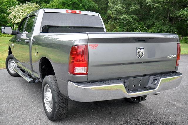 Dodge Ram 2500 2011 photo 17