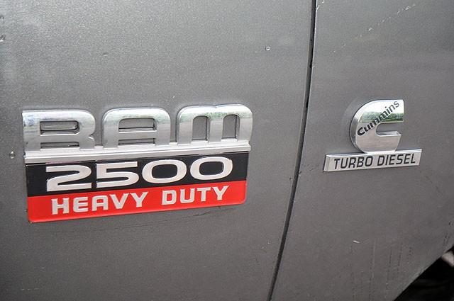 Dodge Ram 2500 2011 photo 3