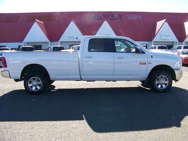 Dodge Ram 2500 2011 photo 2