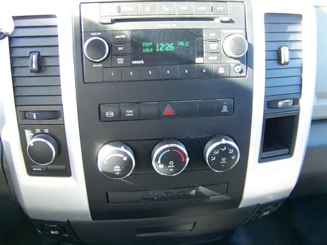 Dodge Ram 2500 2011 photo 4