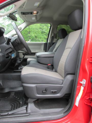 Dodge Ram 2500 2011 photo 4