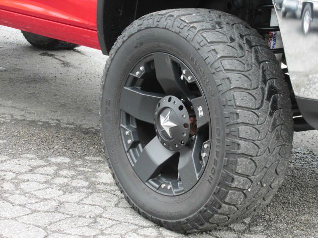 Dodge Ram 2500 2011 photo 9