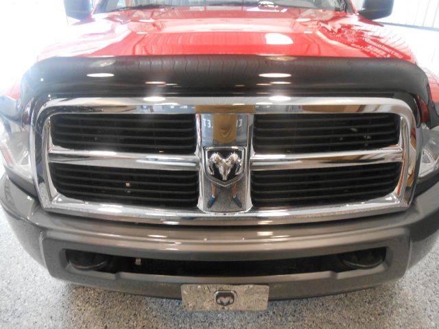 Dodge Ram 2500 2011 photo 2