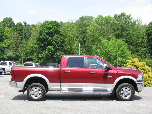 Dodge Ram 2500 2012 photo 18