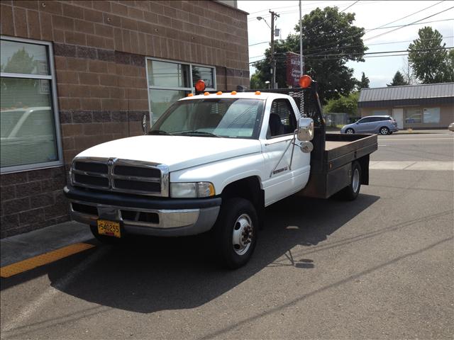 Dodge Ram 3500 1994 photo 2