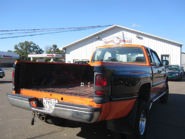 Dodge Ram 3500 1995 photo 3