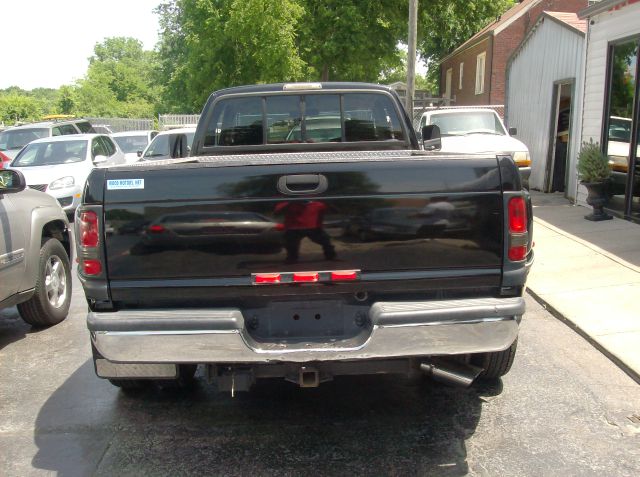 Dodge Ram 3500 1997 photo 2