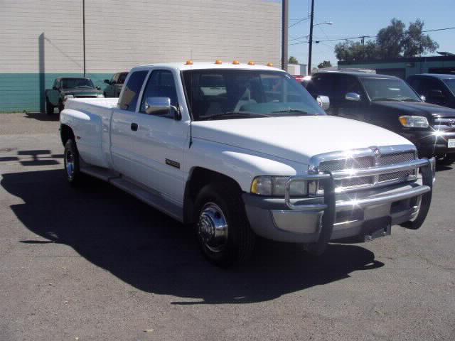 Dodge Ram 3500 1997 photo 2