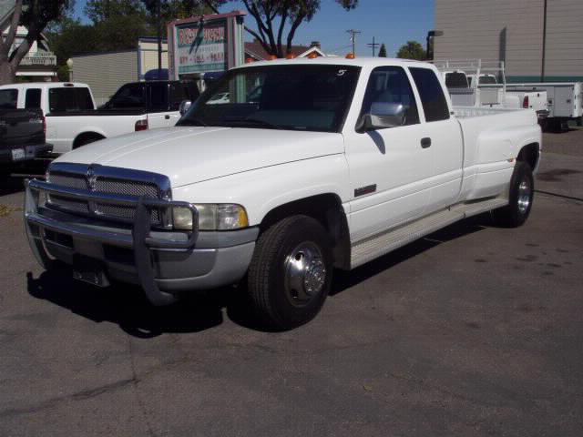 Dodge Ram 3500 1997 photo 3