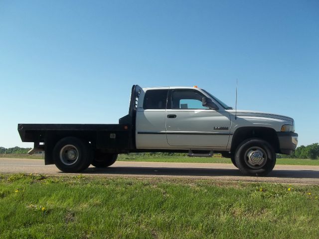 Dodge Ram 3500 1997 photo 1